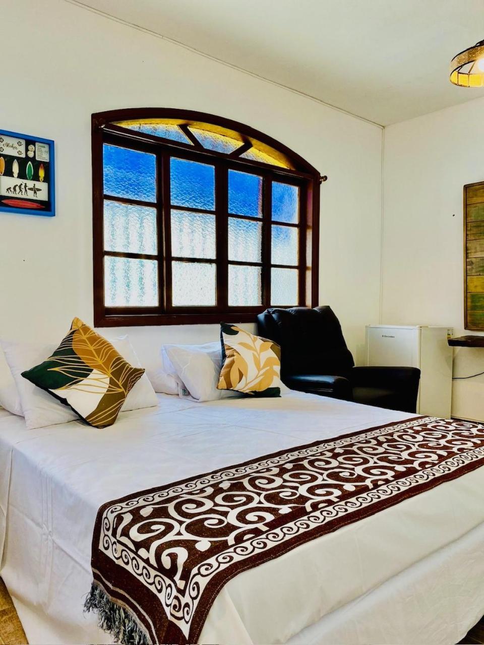 Juuquehy Surf House - suítes privativas-Passeio de canoa havaiana incluído Juqueí Exterior foto